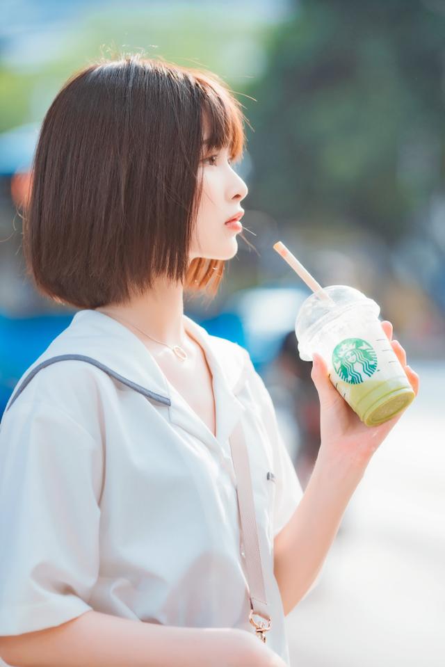 高清图片必追短剧